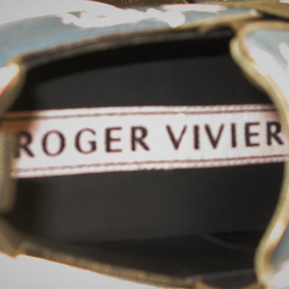 Meet your Posher, Bernadette - Picture 8 of 16